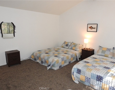 5041 Pine Ridge Avenue - Photo Thumbnail 31
