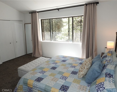 5041 Pine Ridge Avenue - Photo Thumbnail 27