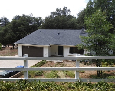 5041 Pine Ridge Avenue - Photo Thumbnail 39