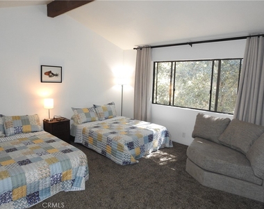 5041 Pine Ridge Avenue - Photo Thumbnail 28