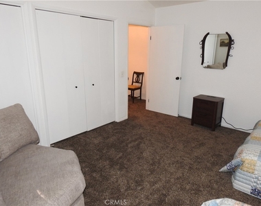 5041 Pine Ridge Avenue - Photo Thumbnail 34