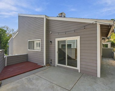 513 Walker Road - Photo Thumbnail 14