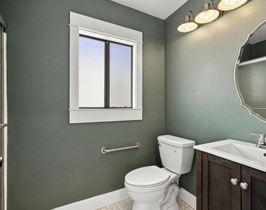 513 Walker Road - Photo Thumbnail 9