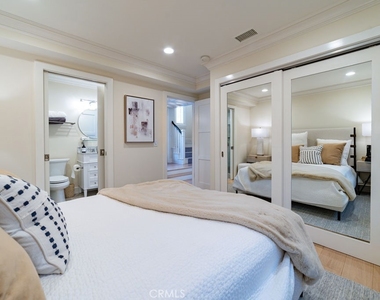 3731 4th Avenue - Photo Thumbnail 6