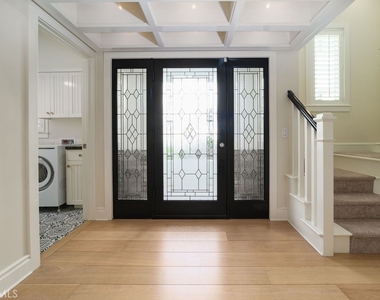 3731 4th Avenue - Photo Thumbnail 2
