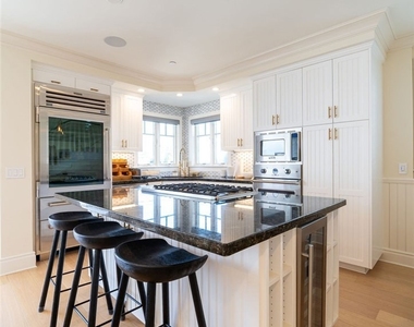 3731 4th Avenue - Photo Thumbnail 20