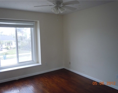 9352 Mokihana Drive - Photo Thumbnail 7