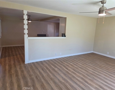 10142 Forrestal - Photo Thumbnail 4