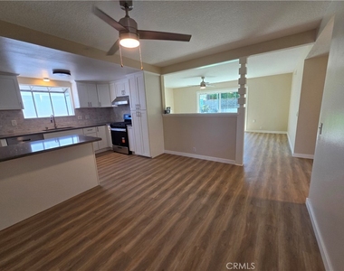 10142 Forrestal - Photo Thumbnail 2