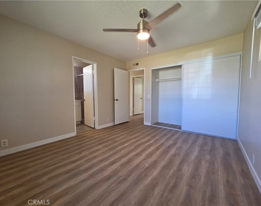 10142 Forrestal - Photo Thumbnail 14