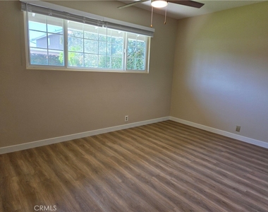 10142 Forrestal - Photo Thumbnail 8