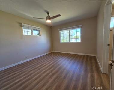 10142 Forrestal - Photo Thumbnail 13