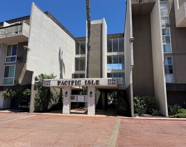 3050 Rue Dorleans - Photo Thumbnail 3