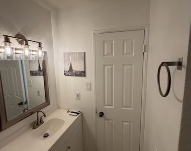 17785 Grand Avenue - Photo Thumbnail 3