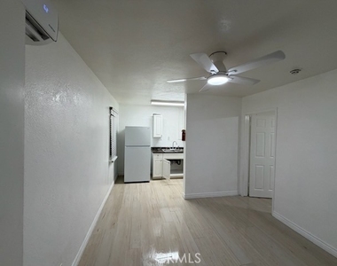 17785 Grand Avenue - Photo Thumbnail 2