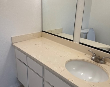 13467 Pepperdine - Photo Thumbnail 6