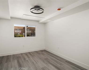 4981 Pearce - Photo Thumbnail 10
