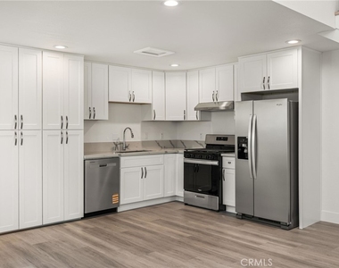 4981 Pearce - Photo Thumbnail 11