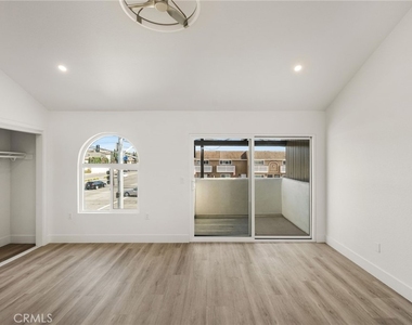 4981 Pearce - Photo Thumbnail 21