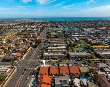 4981 Pearce - Photo Thumbnail 37