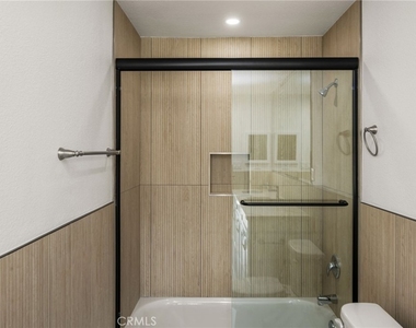 4981 Pearce - Photo Thumbnail 26