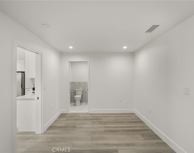 4981 Pearce - Photo Thumbnail 15
