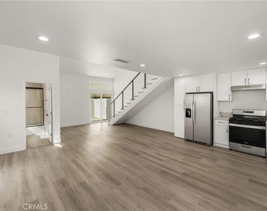 4981 Pearce - Photo Thumbnail 5