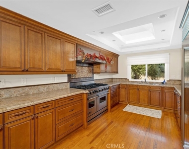 11 Tiburon Bay - Photo Thumbnail 19