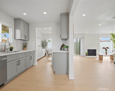 11502 Mac Street - Photo Thumbnail 1