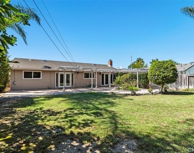 18906 Acacia - Photo Thumbnail 25