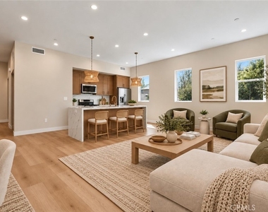 3405 Tilden Avenue - Photo Thumbnail 5