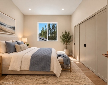 3405 Tilden Avenue - Photo Thumbnail 3