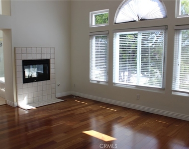 26832 Bridlewood Drive - Photo Thumbnail 19