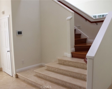 26832 Bridlewood Drive - Photo Thumbnail 8