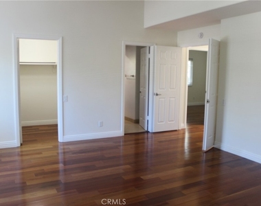 26832 Bridlewood Drive - Photo Thumbnail 33