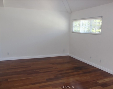26832 Bridlewood Drive - Photo Thumbnail 31