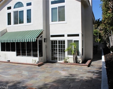 26832 Bridlewood Drive - Photo Thumbnail 35
