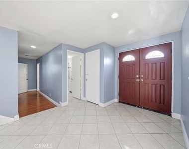7711 Concordia Pl - Photo Thumbnail 23