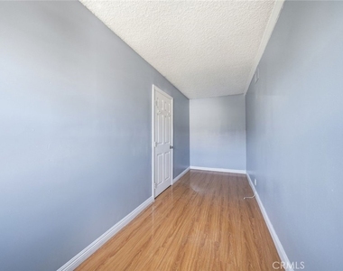 7711 Concordia Pl - Photo Thumbnail 49