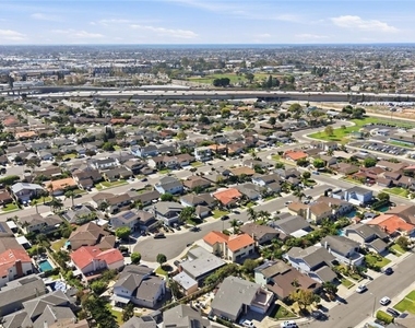 7711 Concordia Pl - Photo Thumbnail 62