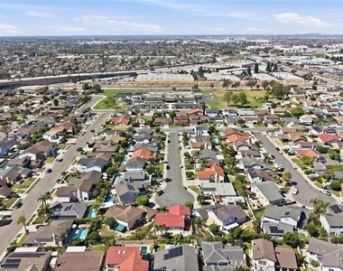 7711 Concordia Pl - Photo Thumbnail 61