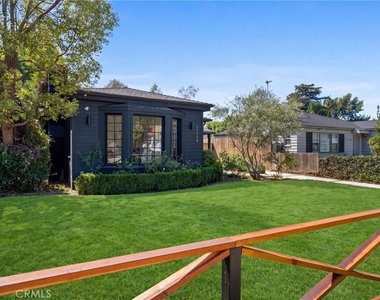 11110 Landale Street - Photo Thumbnail 5
