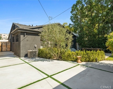 11110 Landale Street - Photo Thumbnail 39