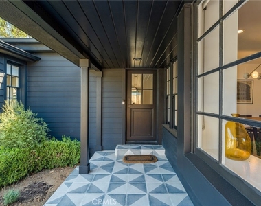 11110 Landale Street - Photo Thumbnail 7