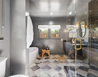 11110 Landale Street - Photo Thumbnail 23