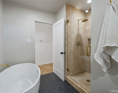 11110 Landale Street - Photo Thumbnail 22