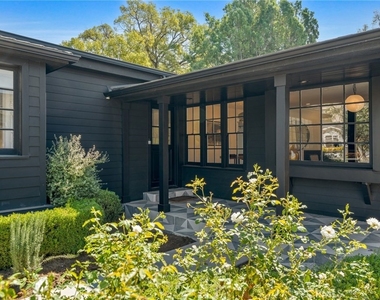11110 Landale Street - Photo Thumbnail 2