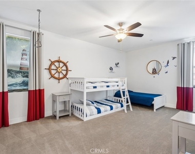163 Flower Street - Photo Thumbnail 21