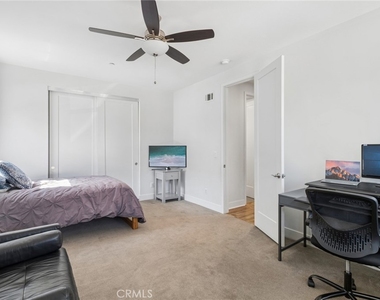 163 Flower Street - Photo Thumbnail 16