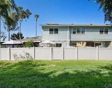 328 Winsome Place - Photo Thumbnail 21
